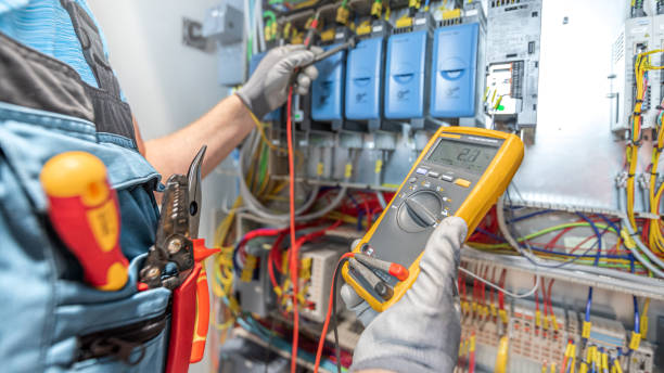 Best Electrical Contractors for Businesses  in Washburn, IL
