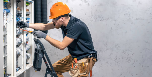 Professional Electrician in Washburn, IL